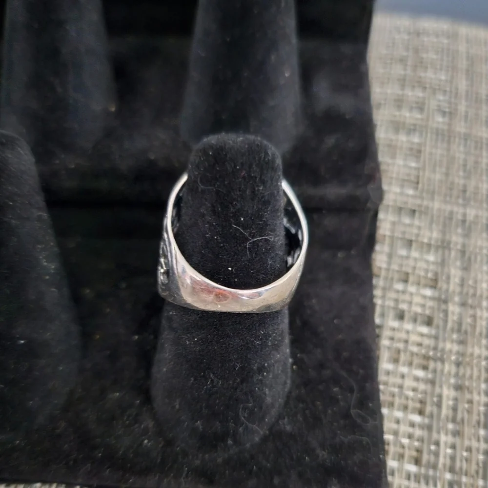 Abalone ring - Picture 2 of 3